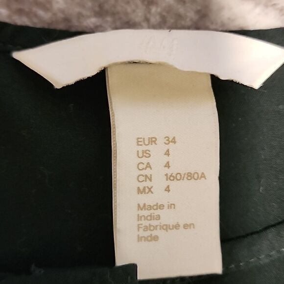 H&M- dress  - Picture 2 of 5